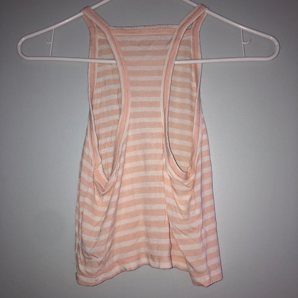 Pink and white striped crop top - Picture 2 of 2